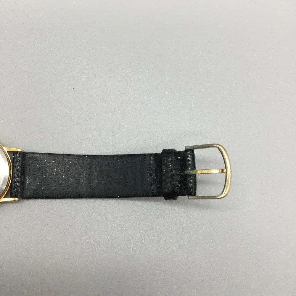 Vintage Seiko 5Y39-7010 Mens Watch 31mm Cream Dial Black Leather Not Running